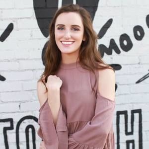 Meet your Posher, Anna